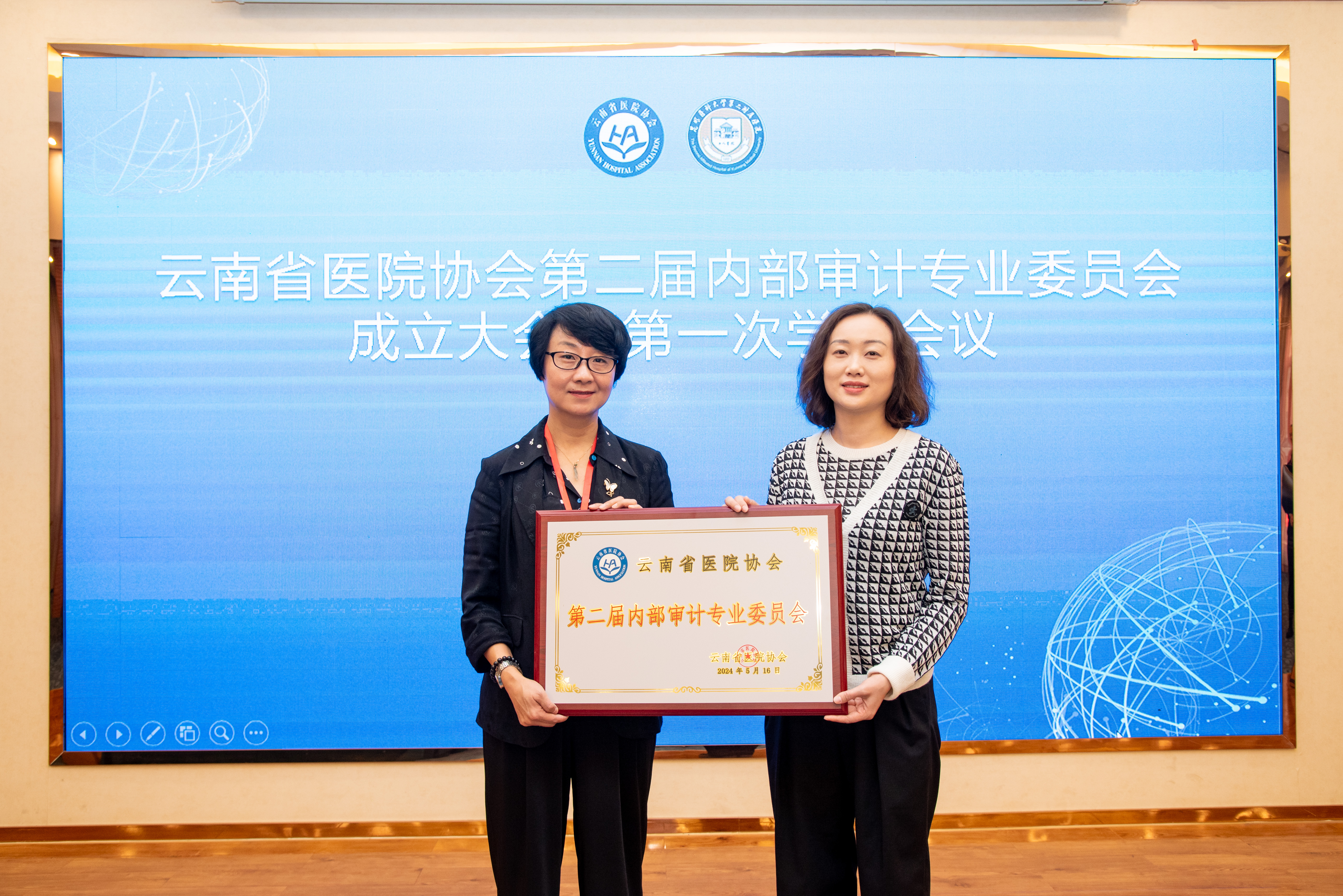 17175487603120.jpg 17175487603120.jpg